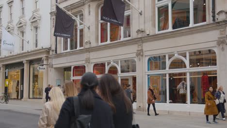 Außenansicht-Des-Luxus-Bekleidungsgeschäfts-Dolce-Et-Gabbana-In-Bond-Street-Mayfair-London-Großbritannien-1